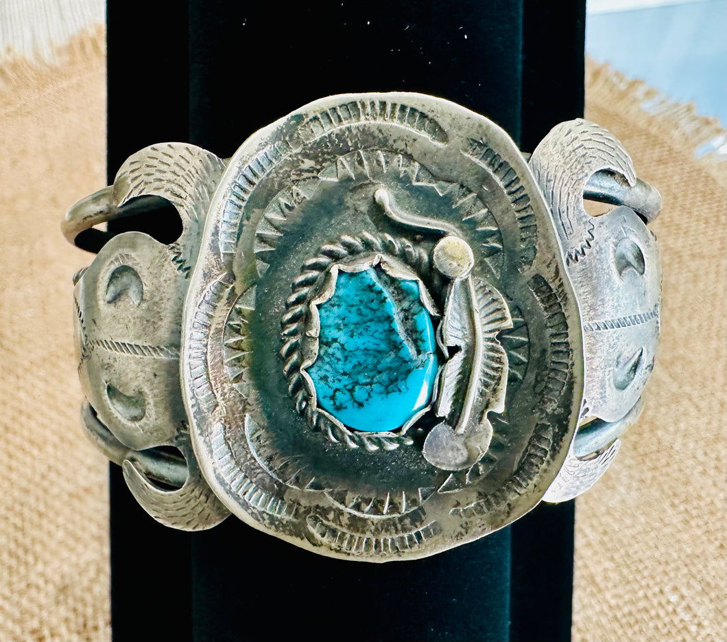 Handmade Navajo Kingman Turquoise Western Sterling Silver Cuff