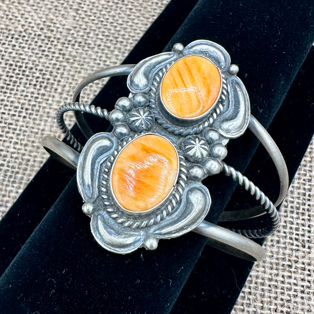 Spiny Oyster Navajo SS bracelet