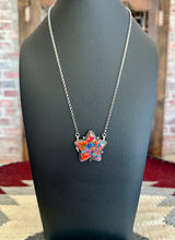 Load image into Gallery viewer, Hada Collection Sterling Silver Dhalia Necklace
