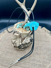 Load image into Gallery viewer, Navajo handmade Sterling Silver Kingman Turquoise Bear Bolo Tie
