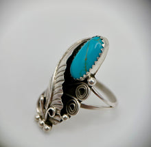 Load image into Gallery viewer, Sterling Silver Leaf and Turquoise Ring
