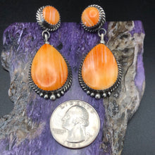 Load image into Gallery viewer, Spiny Oyster Shell and Sterling Silver Earrings
