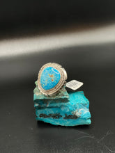 Load image into Gallery viewer, Turquoise and Sterling Silver ring
