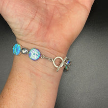 Load image into Gallery viewer, Tricolor synthetic opal link bracelet with Sterling silver inlay
