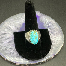 Load image into Gallery viewer, Kingman Turquoise ring with engraved Zia accents
